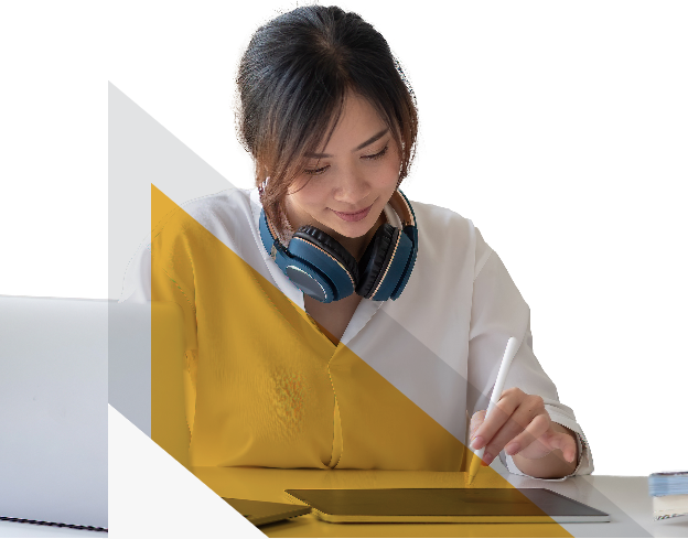 woman-writing-mobile